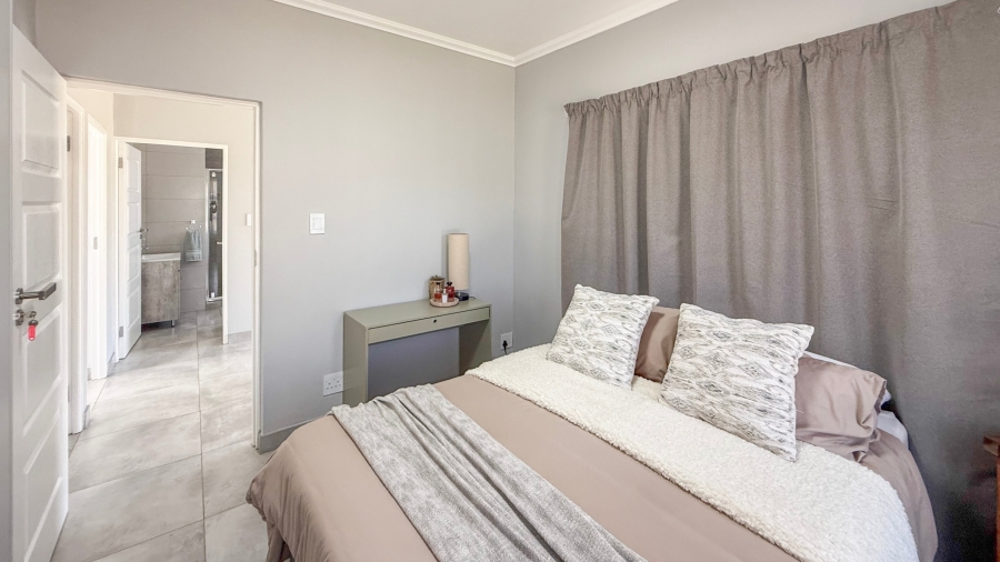 3 Bedroom Property for Sale in Everglades Estate North West